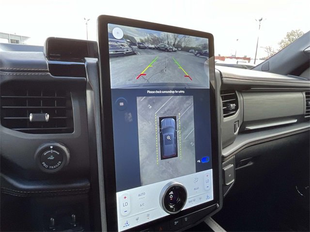 Certified 2023 Ford Expedition Platinum image 38