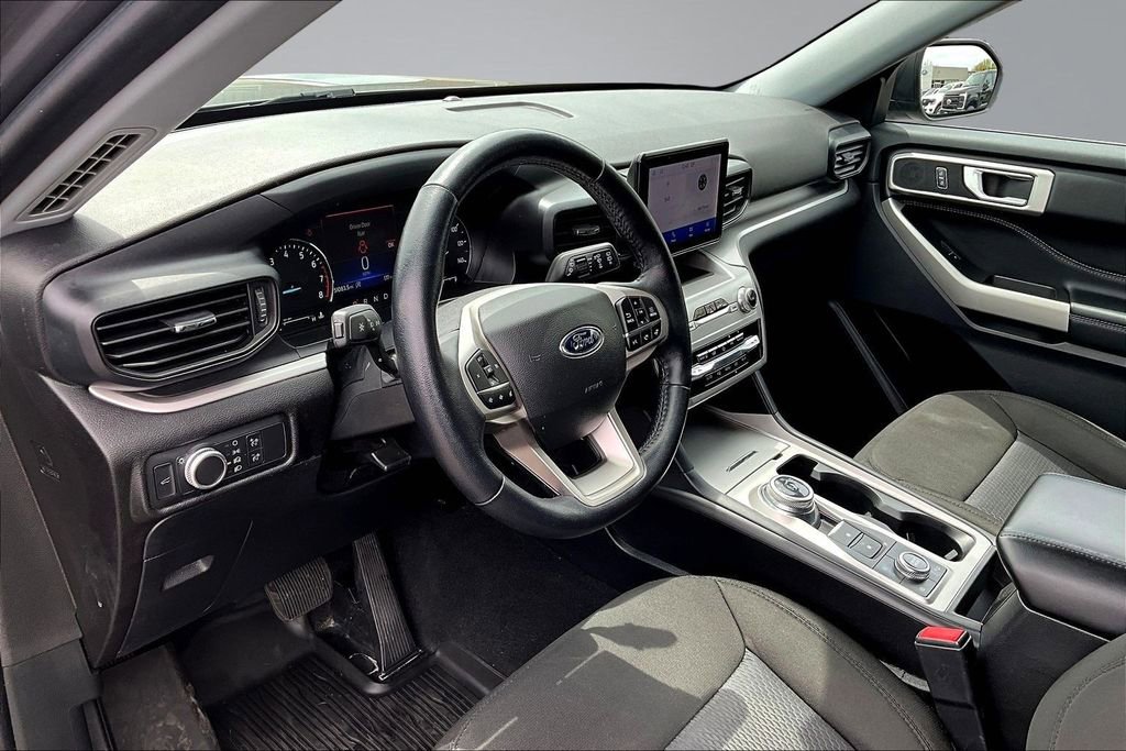Certified 2022 Ford Explorer XLT AWD/4WD image 18
