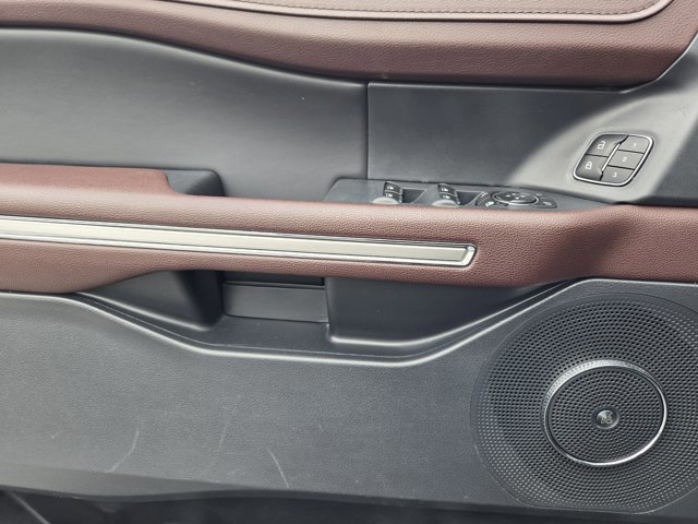 Certified 2024 Ford Expedition Limited image 20