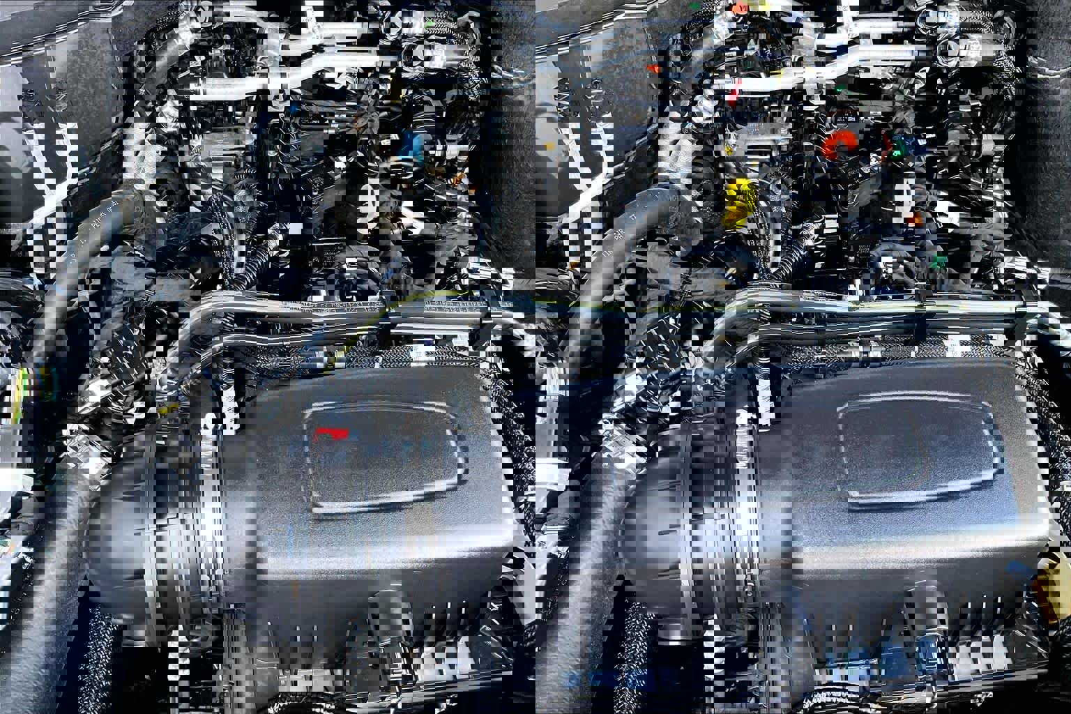 Certified 2022 Ford Explorer XLT w/ Equipment Group 202A image 34