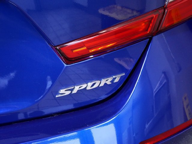 Used 2018 Honda Accord Sport image 7