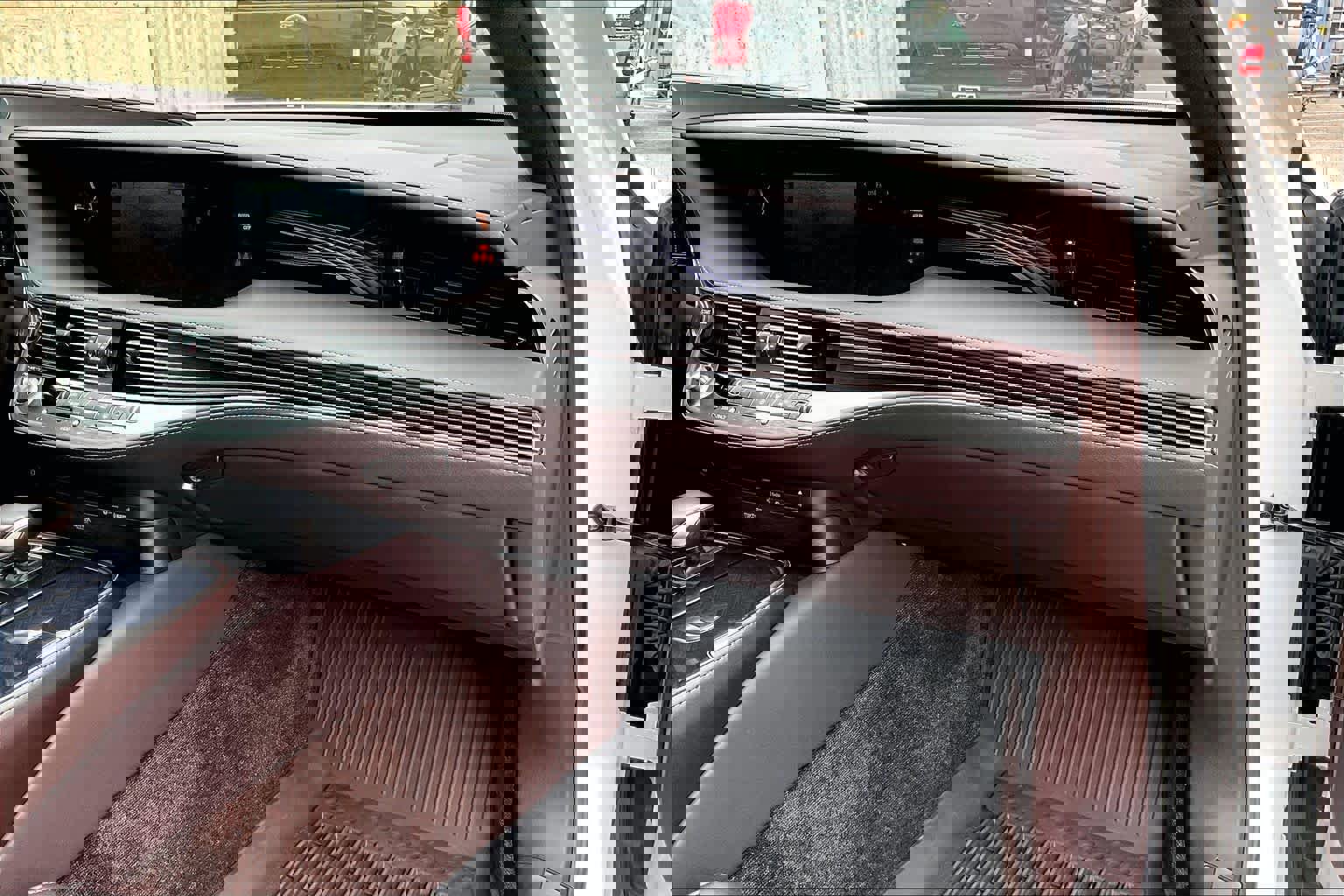 Used 2020 Lexus LS 500 w/ Interior Upgrade Package image 20