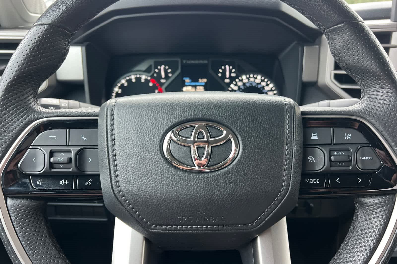 Used 2023 Toyota Tundra Limited image 23