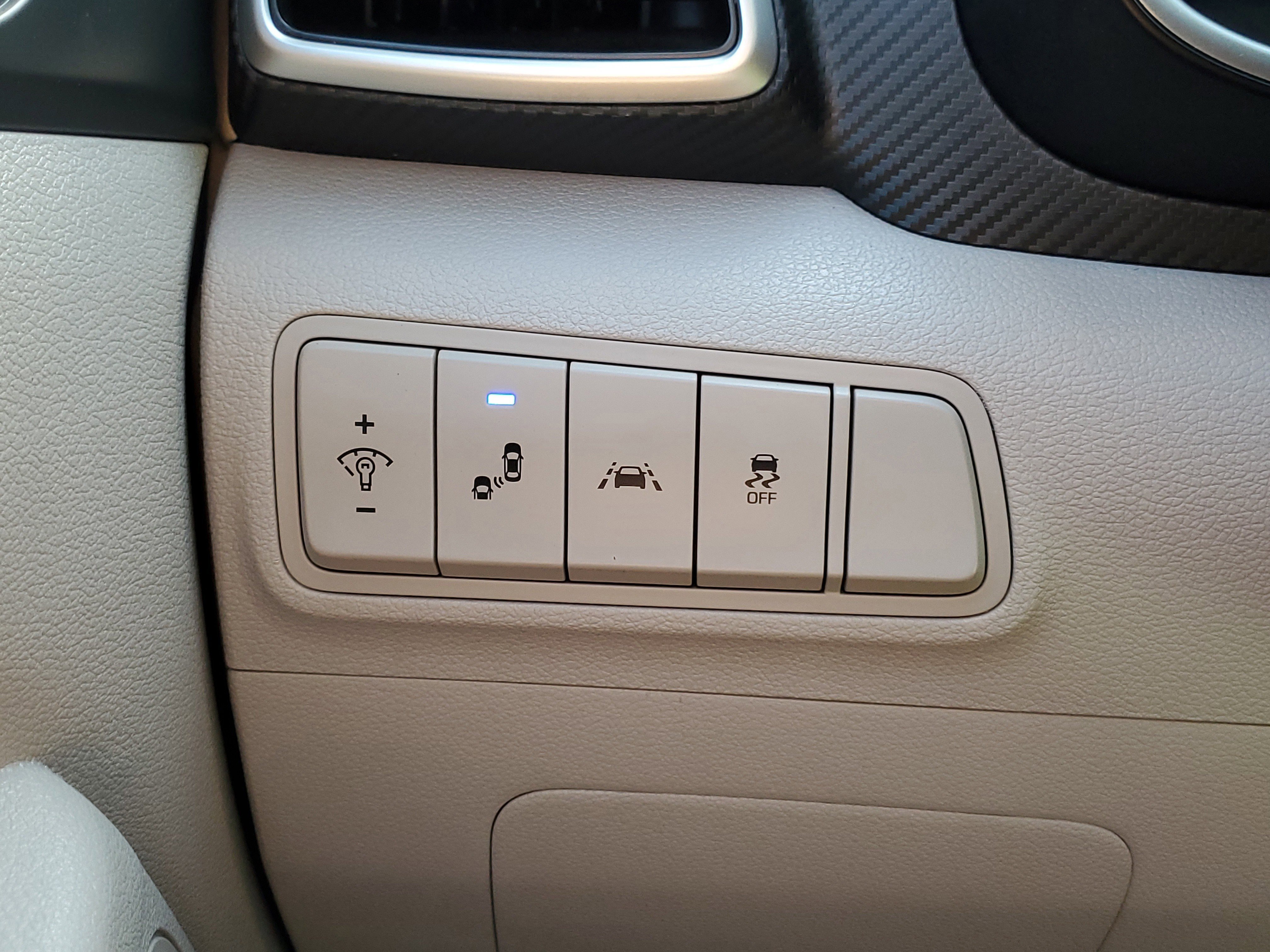 Used 2020 Hyundai Tucson Value image 28