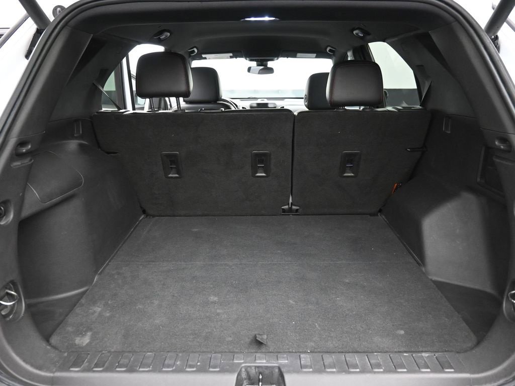 Used 2022 Chevrolet Equinox RS w/ RS Leather Package image 22