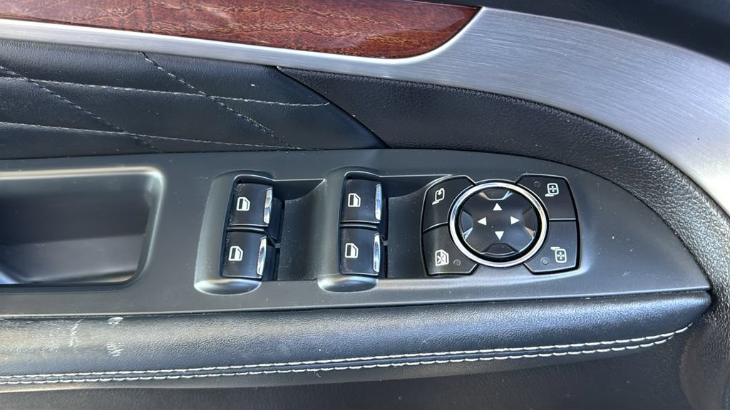 Certified 2017 Ford Explorer Platinum AWD/4WD image 19