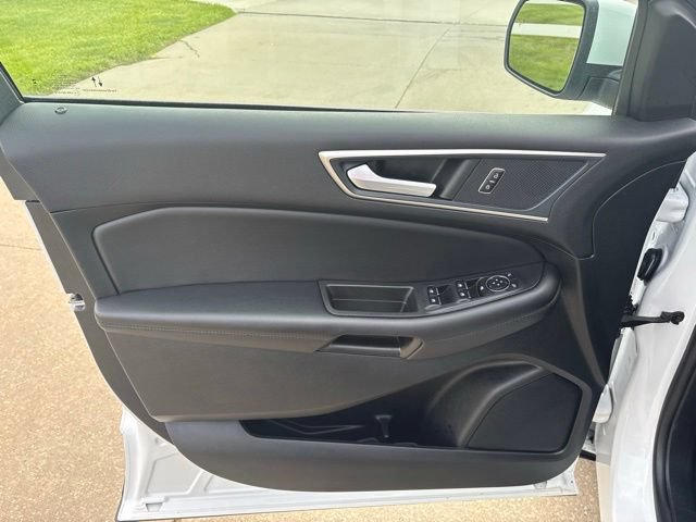 Certified 2024 Ford Edge SEL w/ Convenience Package AWD/4WD image 10