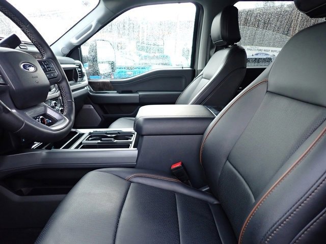 Certified 2025 Ford F350 Lariat w/ Lariat Ultimate Package image 17