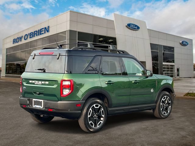 Certified 2023 Ford Bronco Sport Outer Banks w/ Tech Package AWD/4WD image 5