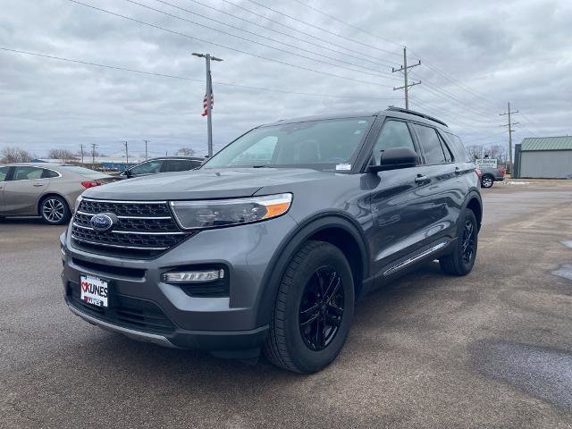 Certified 2023 Ford Explorer XLT w/ Equipment Group 202A image 14