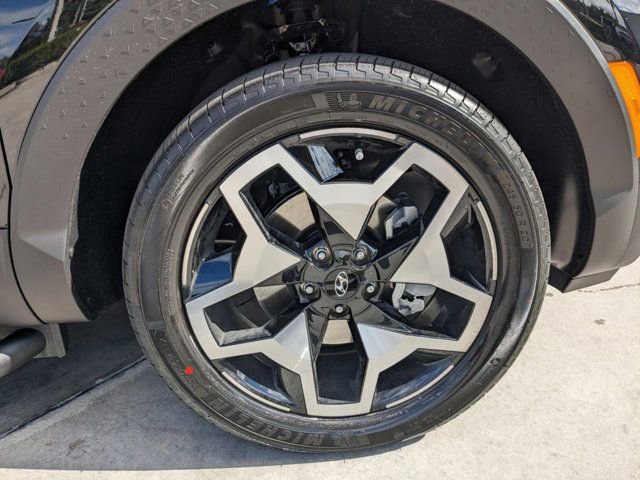 Used 2024 Hyundai Santa Cruz Limited image 11