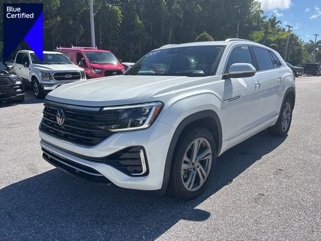 Used 2024 Volkswagen Atlas Cross Sport SEL R-Line AWD/4WD image 1