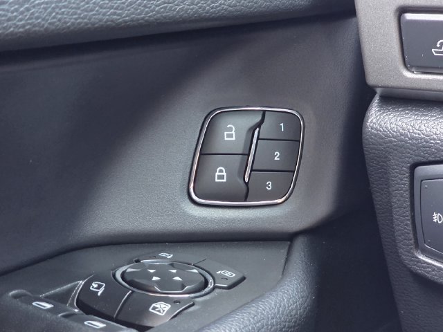 Certified 2021 Ford Expedition XLT AWD/4WD image 18