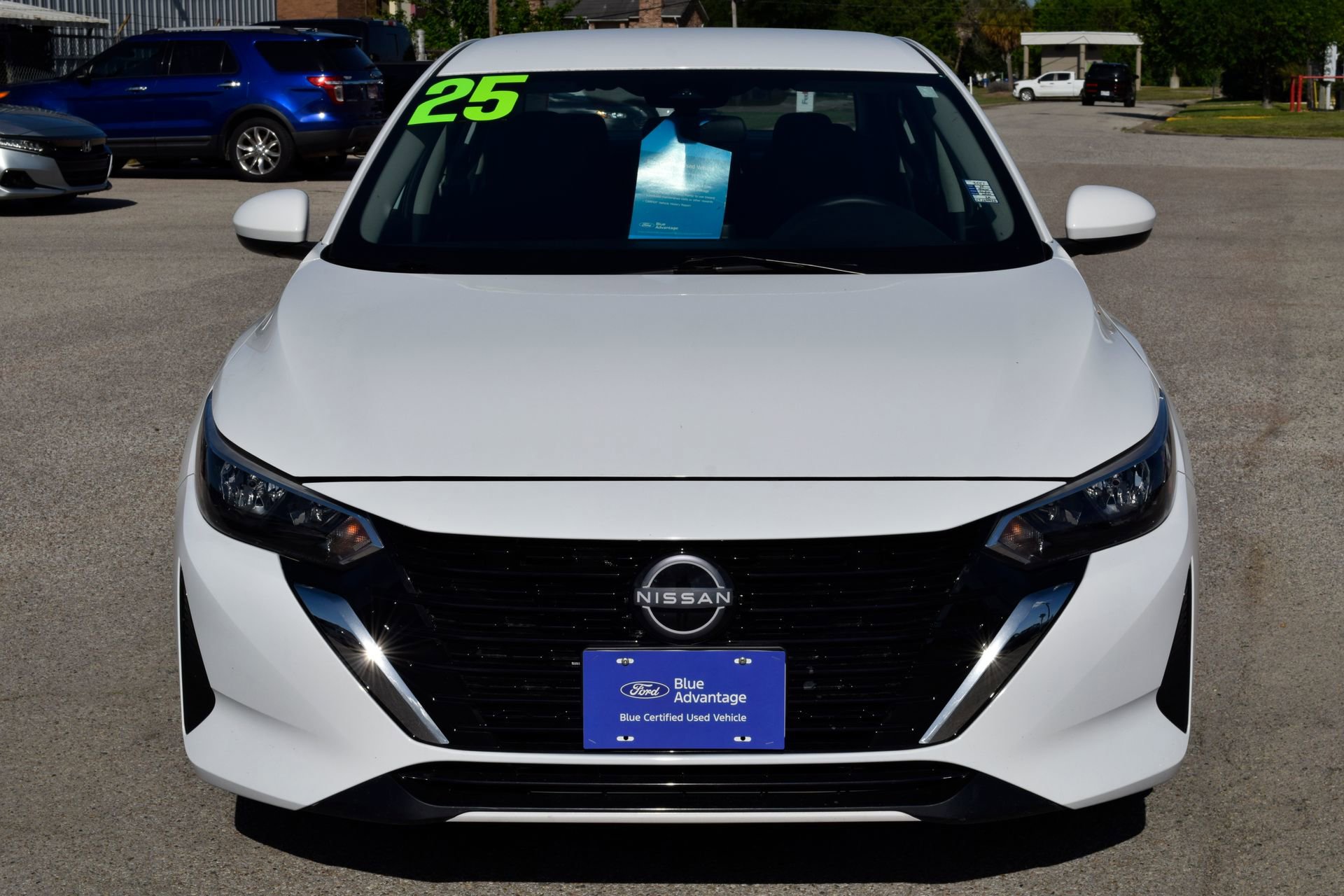 Used 2025 Nissan Sentra S image 2