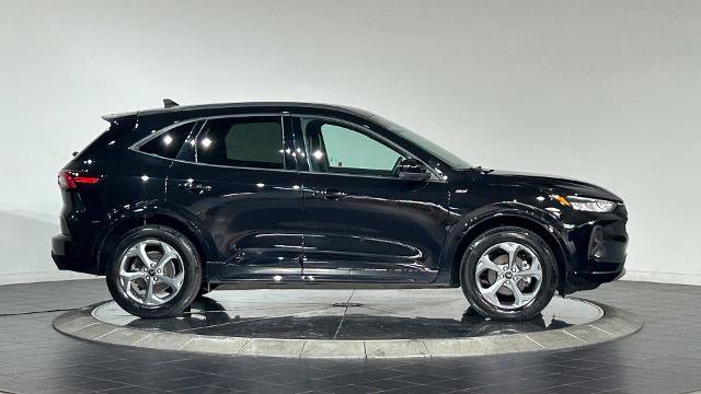 Certified 2024 Ford Escape ST-Line Select w/ Tech Pack #2 AWD/4WD image 11