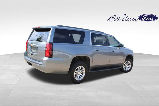 Used 2019 Chevrolet Suburban LT AWD/4WD image 5