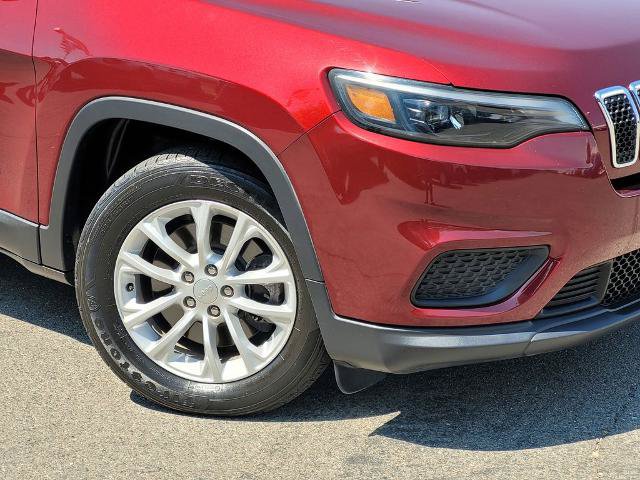 Used 2020 Jeep Cherokee Latitude FWD image 9