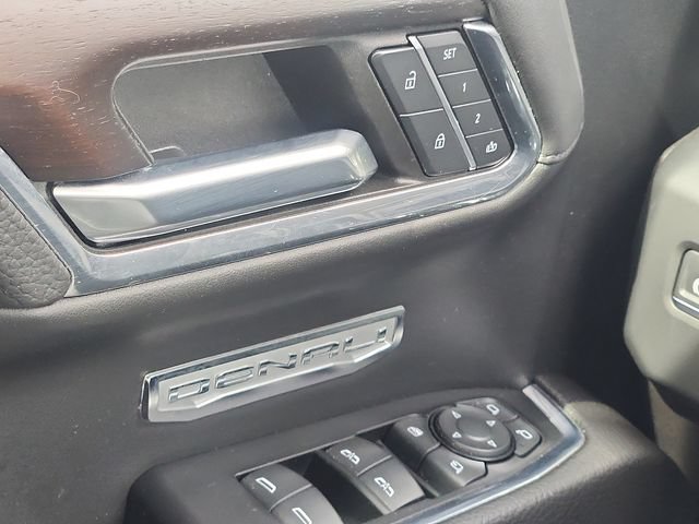 Used 2024 GMC Sierra 1500 Denali AWD/4WD image 11