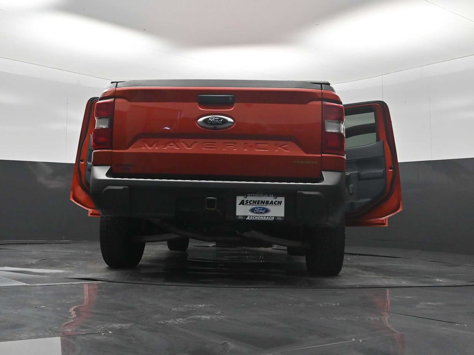 Certified 2024 Ford Maverick Tremor w/ Tremor Off-Road Package AWD/4WD image 41