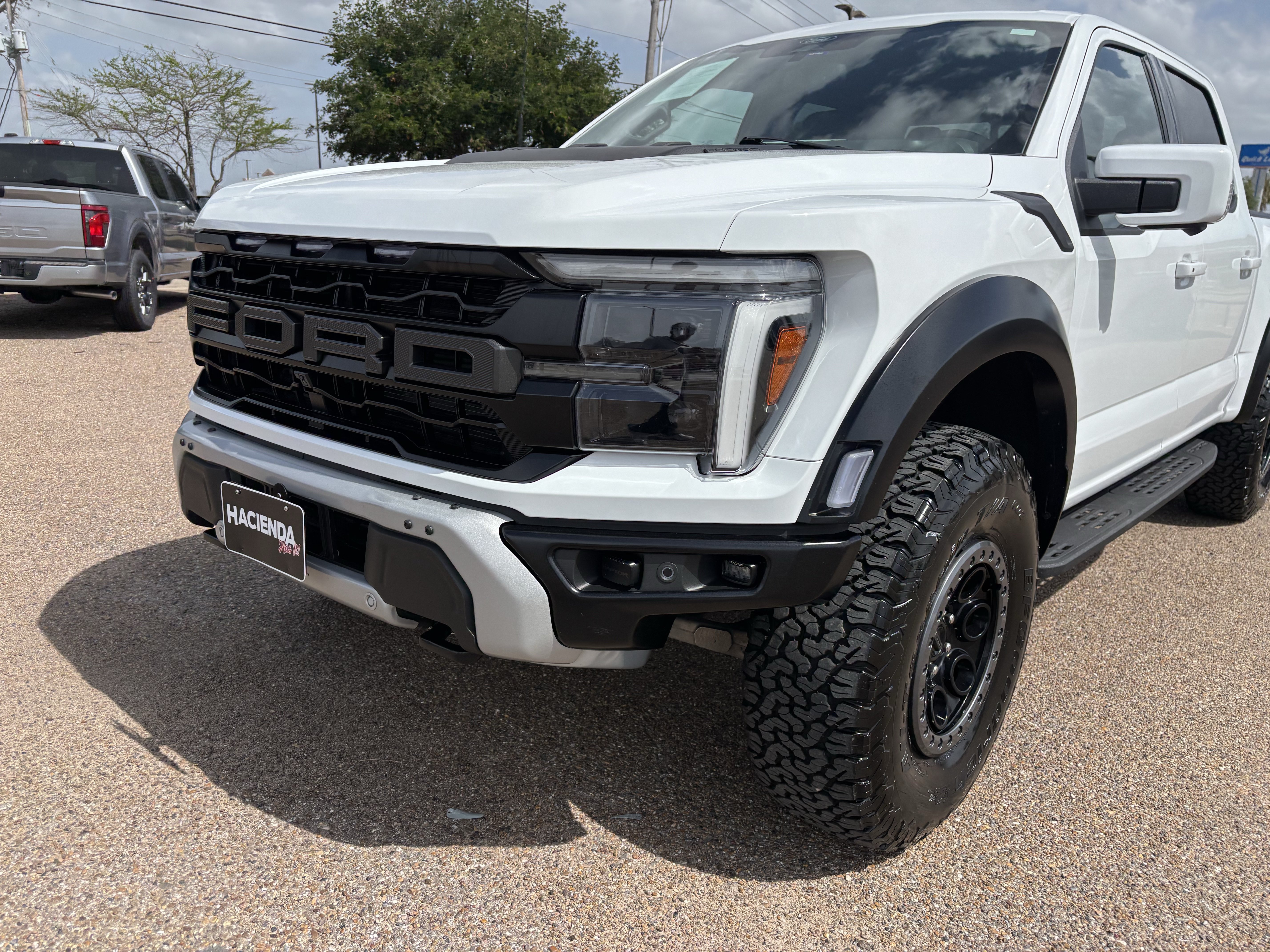 Certified 2025 Ford F150 Raptor AWD/4WD image 7
