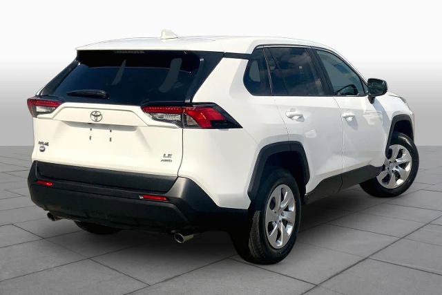 Used 2025 Toyota RAV4 LE AWD/4WD image 13