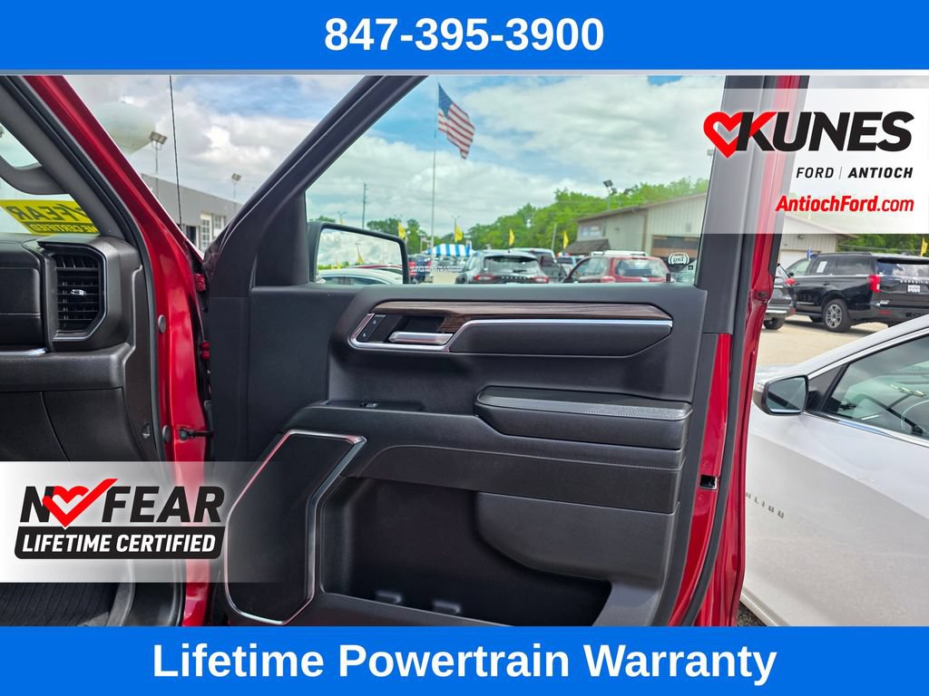 Used 2024 Chevrolet Silverado 1500 RST w/ Z71 Off-Road Package AWD/4WD image 28