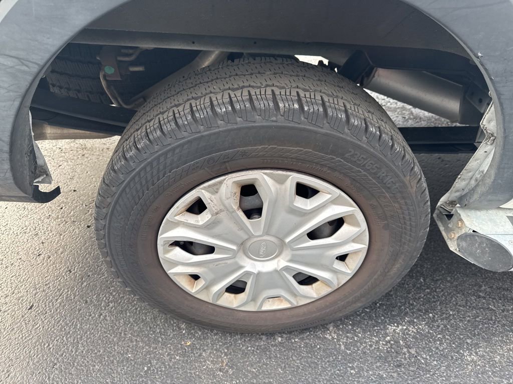 Certified 2024 Ford Transit 250 Low Roof w/ Exterior Upgrade Package image 28