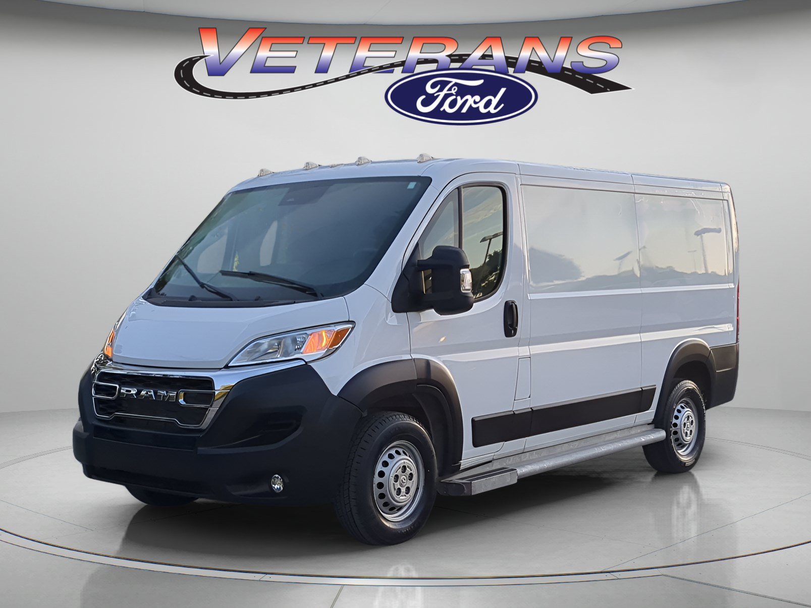 Used 2025 RAM ProMaster 2500 w/ U-Haul Equipment Group FWD video 1