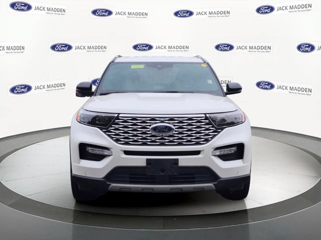 Certified 2023 Ford Explorer Platinum w/ Technology Package AWD/4WD image 8
