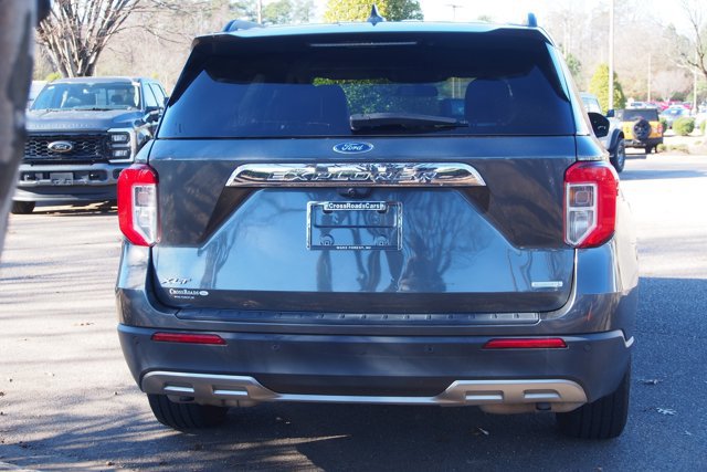 Certified 2020 Ford Explorer XLT w/ Equipment Group 202A image 6