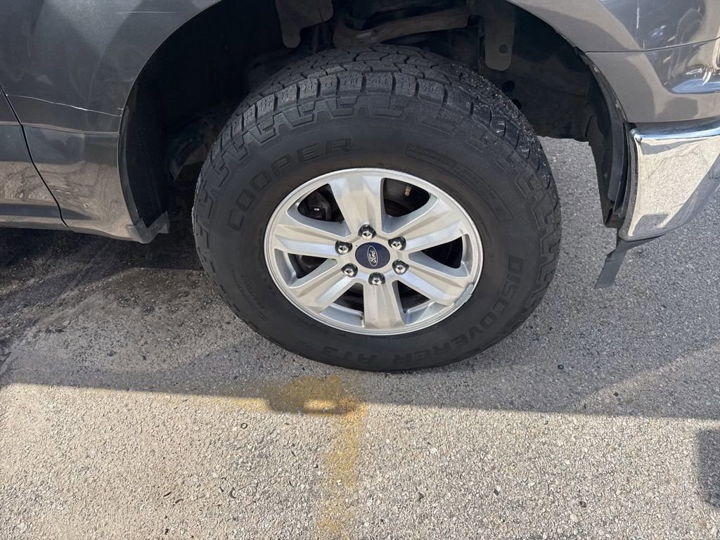 Certified 2018 Ford F150 XLT image 8