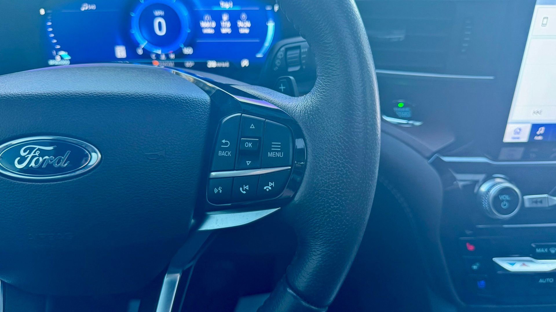 Certified 2021 Ford Explorer King Ranch w/ Premium Technology Package image 31