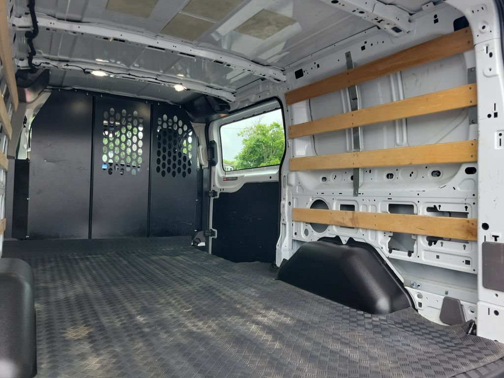 Certified 2025 Ford Transit 250 Low Roof w/ Exterior Upgrade Package RWD image 12