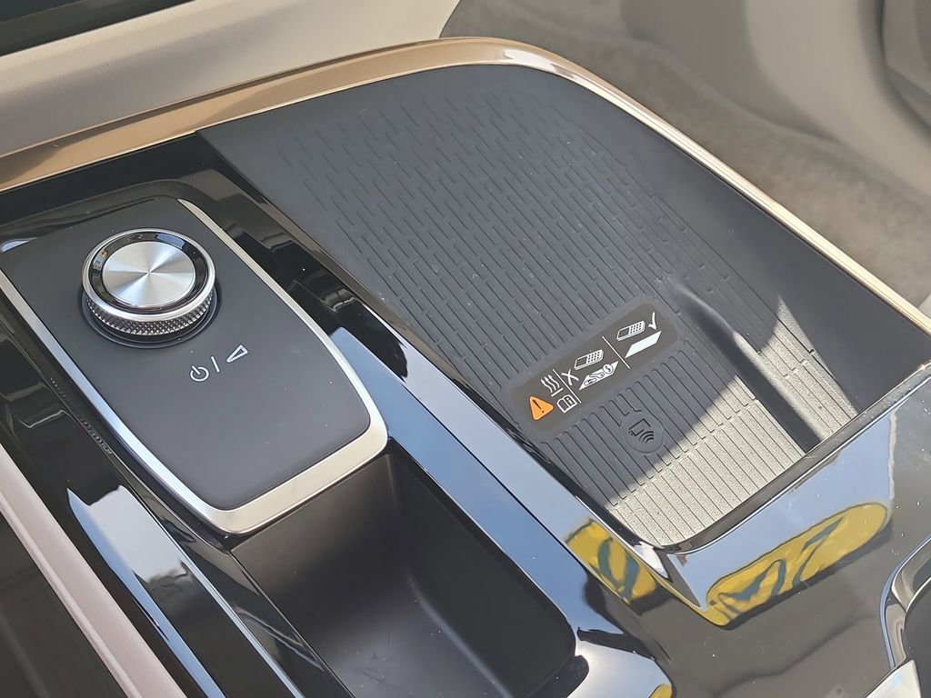 Used 2026 Buick Enclave Avenir w/ Super Cruise Package FWD image 28