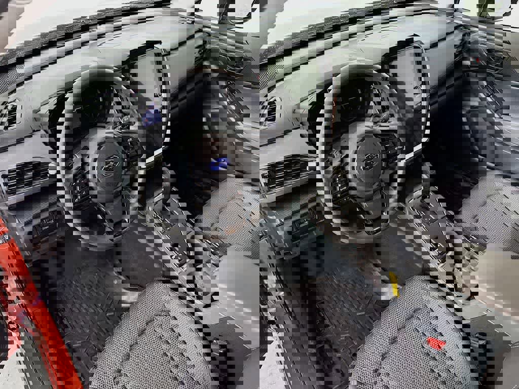 Used 2024 Subaru Crosstrek 2.0i Premium w/ Crosstrek Mirror Package image 9