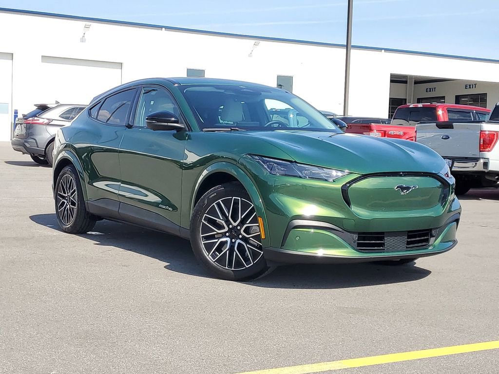 Certified 2025 Ford Mustang Mach-E Premium AWD/4WD image 38