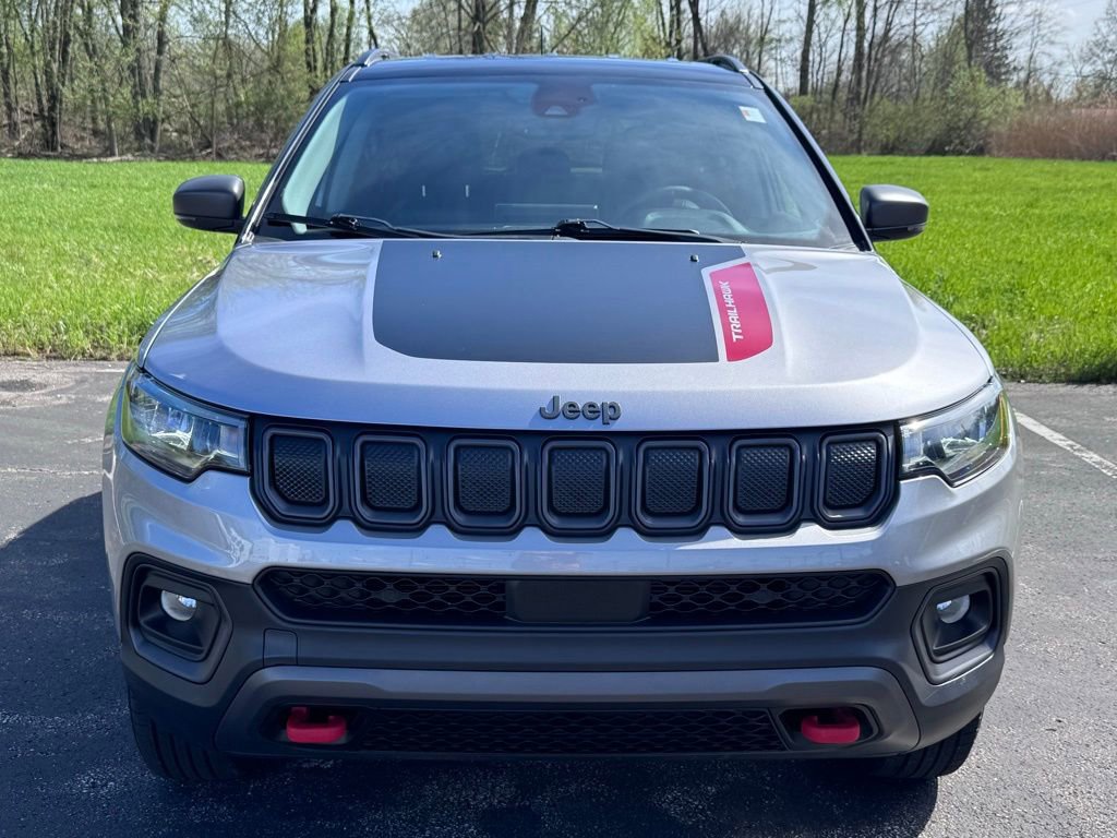 Used 2022 Jeep Compass Trailhawk AWD/4WD image 9