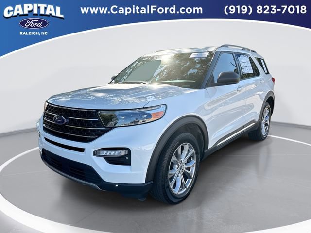 Certified 2022 Ford Explorer XLT w/ Equipment Group 202A image 1