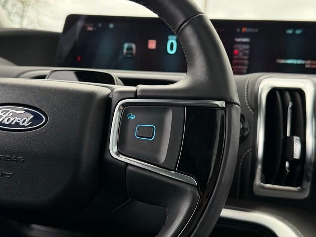 Certified 2025 Ford Expedition Max Platinum AWD/4WD image 21
