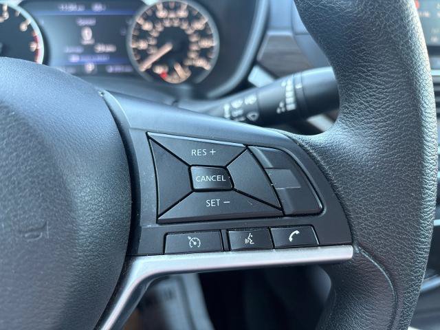 Used 2025 Nissan Altima 2.5 SV FWD image 17