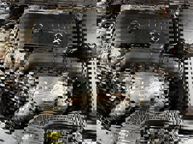 Used 2023 Mercedes-Benz GLB 250 BASE 4MATIC image 16