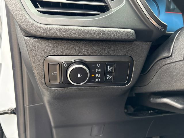 Certified 2025 Ford Escape Platinum AWD/4WD image 19