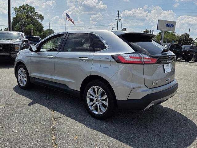 Certified 2024 Ford Edge Titanium AWD/4WD image 9
