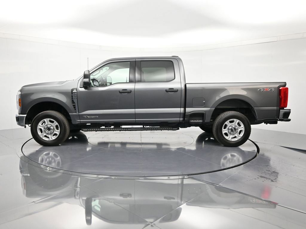 Certified 2025 Ford F250 XLT image 4
