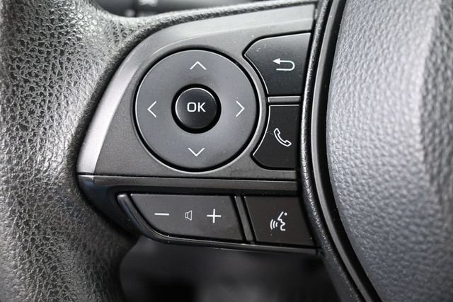 Used 2023 Toyota RAV4 XLE AWD/4WD image 17