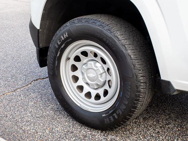 Used 2023 Chevrolet Colorado W/T image 5