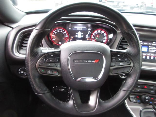 Used 2021 Dodge Challenger SXT w/ Blacktop Package image 15