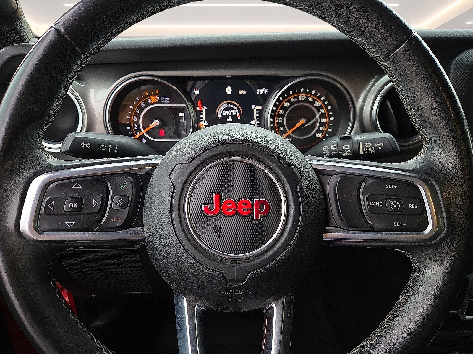 Used 2019 Jeep Wrangler Unlimited Sahara w/ Safety Group AWD/4WD image 24
