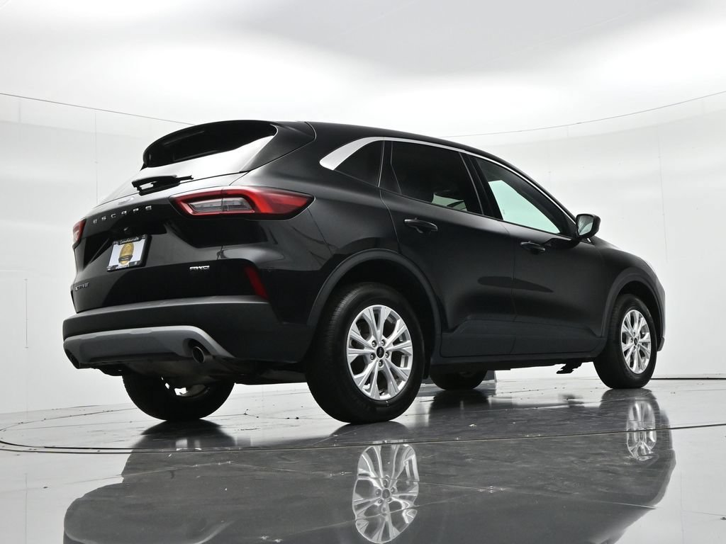 Certified 2024 Ford Escape Active AWD/4WD image 21