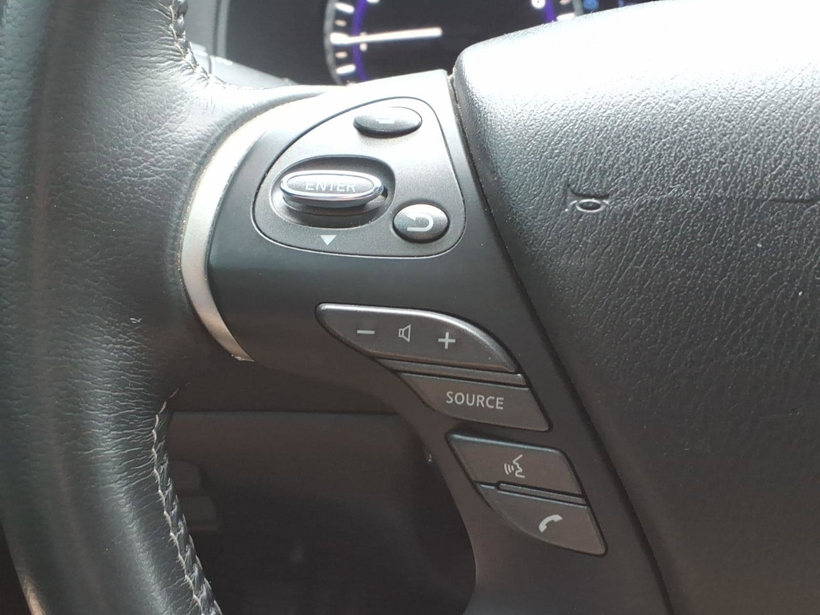 Used 2020 INFINITI QX60 Luxe AWD/4WD image 16